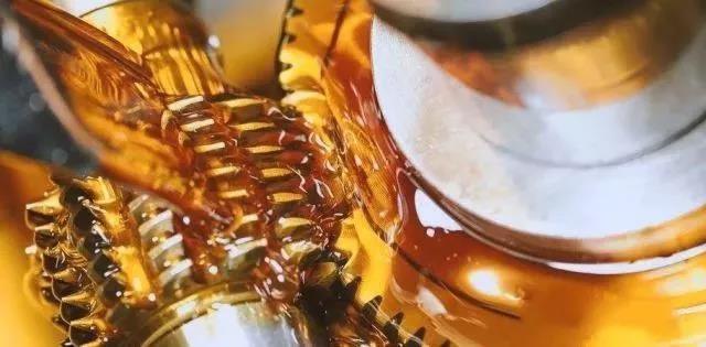 齒輪油多久換一次，汽車齒輪油又應該如何選擇？